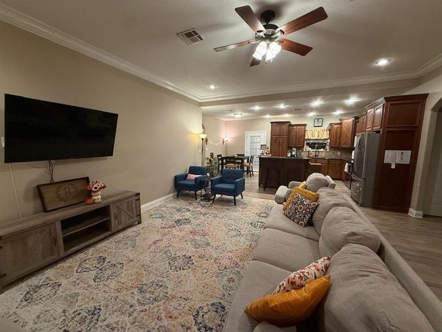 4034 Bertie Ann Road, Moss Bluff, LA 70611