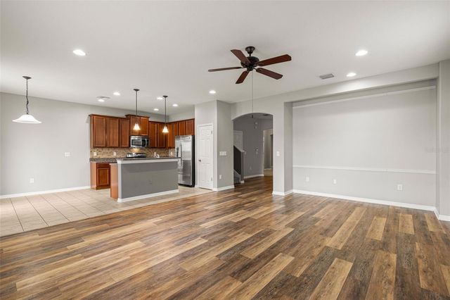 10284 NEWMINSTER LOOP, Ruskin, FL 33573
