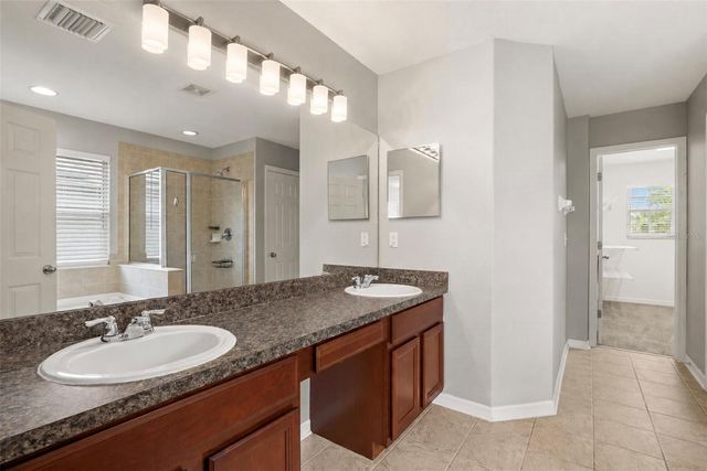 10284 NEWMINSTER LOOP, Ruskin, FL 33573