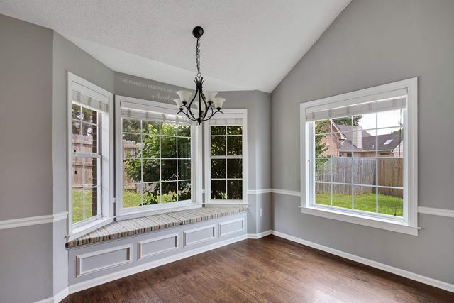 4166 MEADOW FIELD LN, Bartlett, TN 38135