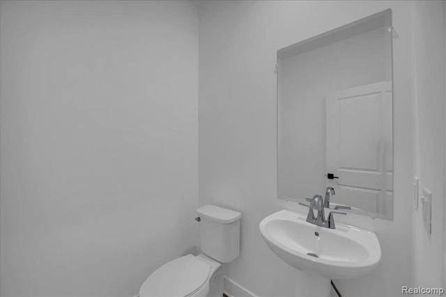 10790 Barrett, Plymouth, MI 48170