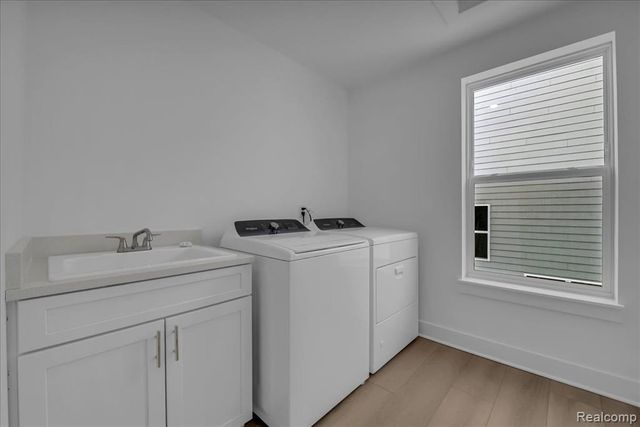 10790 Barrett, Plymouth, MI 48170