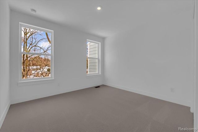 10790 Barrett, Plymouth, MI 48170