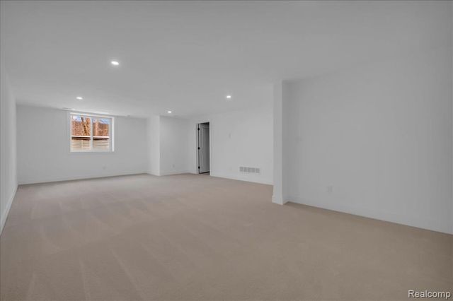 10790 Barrett, Plymouth, MI 48170