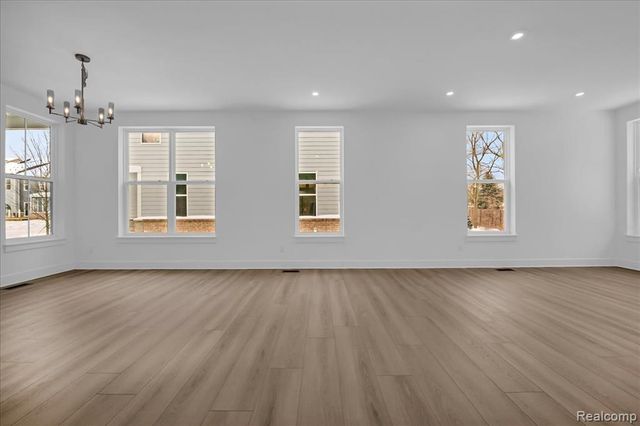 10790 Barrett, Plymouth, MI 48170