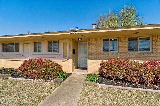 1237 Denison Drive, Norman, OK 73069