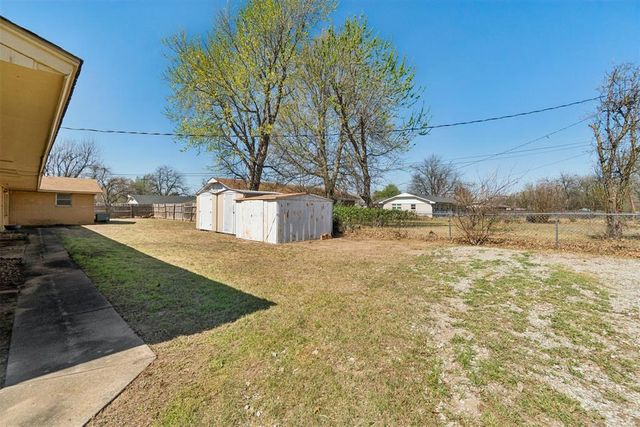 1237 Denison Drive, Norman, OK 73069
