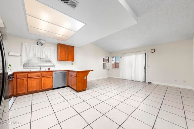 2716 Westland Drive, Rosamond, CA 93560