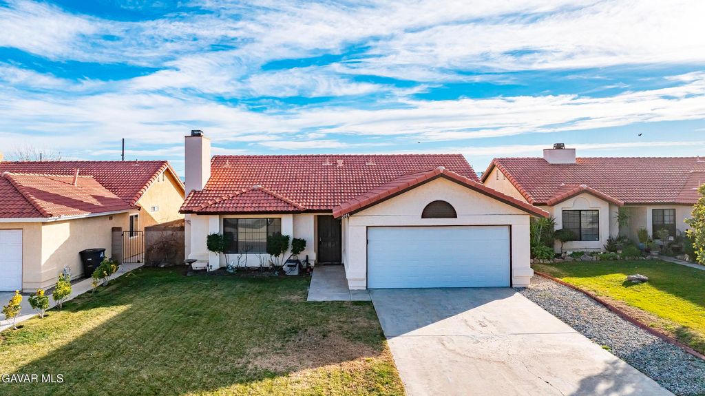 2716 Westland Drive, Rosamond, CA 93560