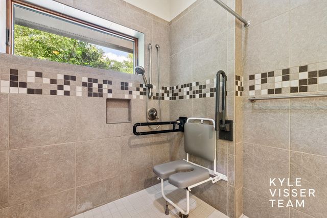 4444 Oak River Drive Ne, Plainfield Twp, MI 49525