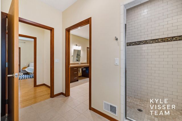 4444 Oak River Drive Ne, Plainfield Twp, MI 49525