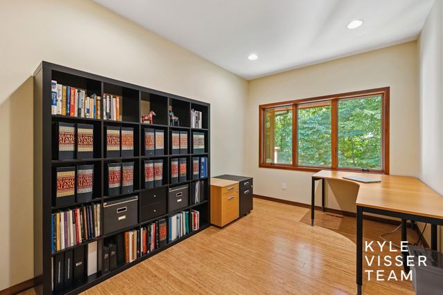 4444 Oak River Drive Ne, Plainfield Twp, MI 49525