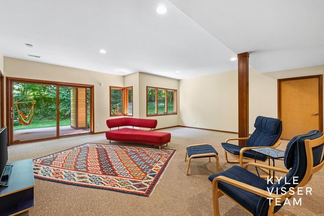 4444 Oak River Drive Ne, Plainfield Twp, MI 49525