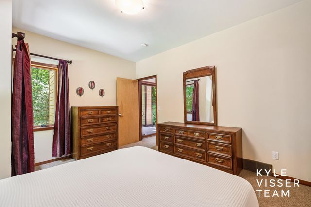 4444 Oak River Drive Ne, Plainfield Twp, MI 49525