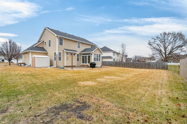 2601 NW Parkridge Drive, Ankeny, IA 50023