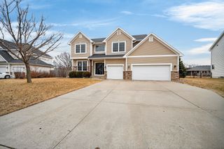 2601 NW Parkridge Drive, Ankeny, IA 50023