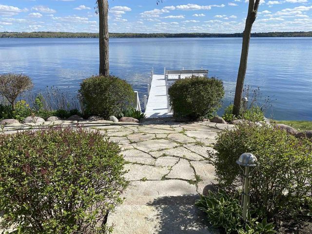 N5667 Lac Verde Circle, Green Lake, WI 54941