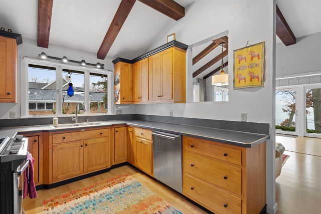 N5667 Lac Verde Circle, Green Lake, WI 54941