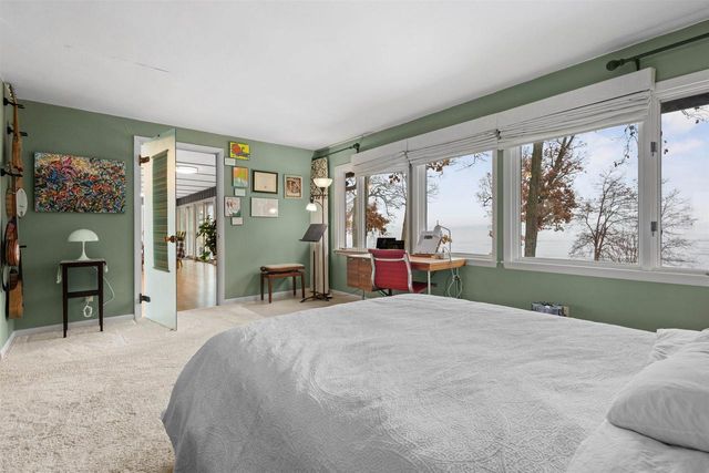 N5667 Lac Verde Circle, Green Lake, WI 54941