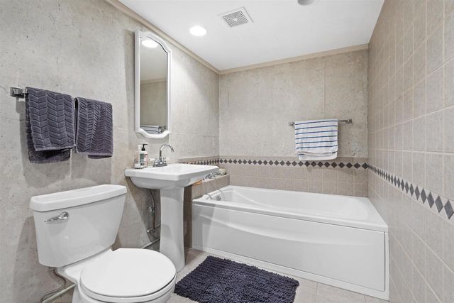 N5667 Lac Verde Circle, Green Lake, WI 54941