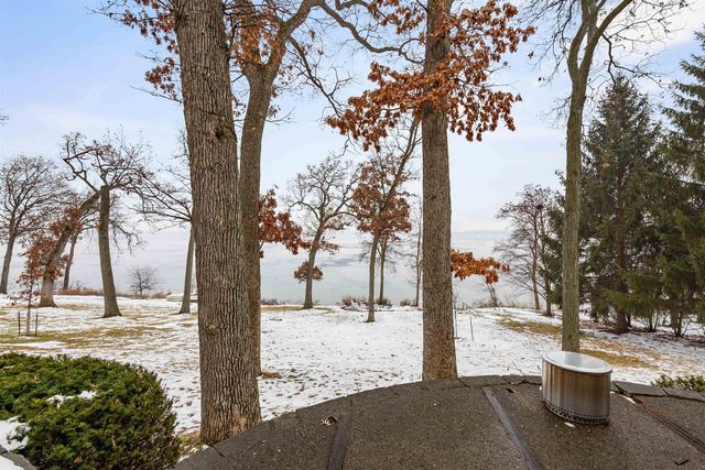 N5667 Lac Verde Circle, Green Lake, WI 54941