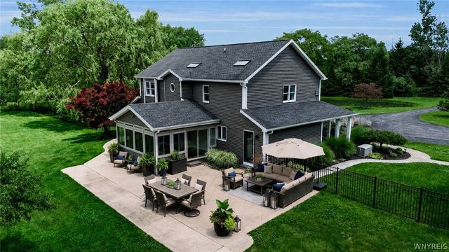 3350 Angle Road, Orchard Park, NY 14127