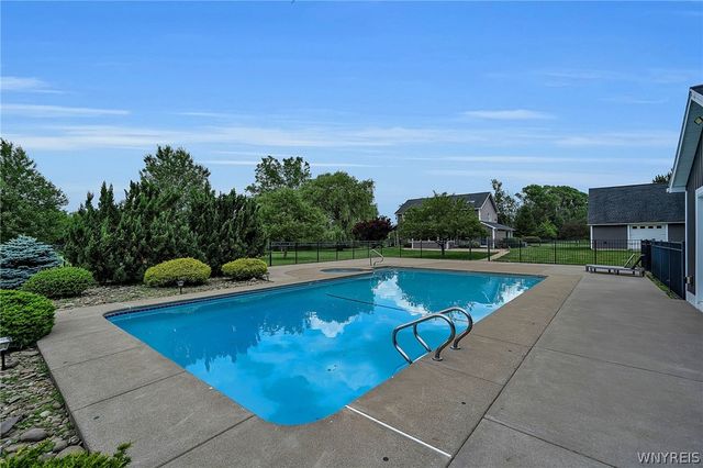 3350 Angle Road, Orchard Park, NY 14127
