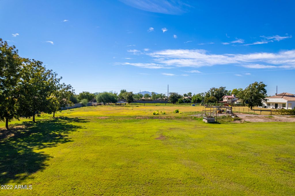 Image 10 of property listing at 0 S 172ND Way -, Gilbert, AZ 85295