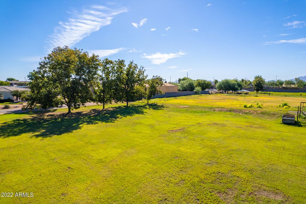 Image 2 of property listing at 0 S 172ND Way -, Gilbert, AZ 85295