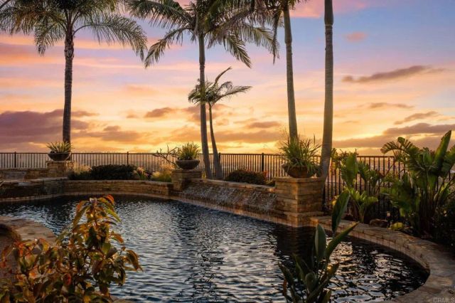 3588 Calle Palmito, Carlsbad, CA 92009