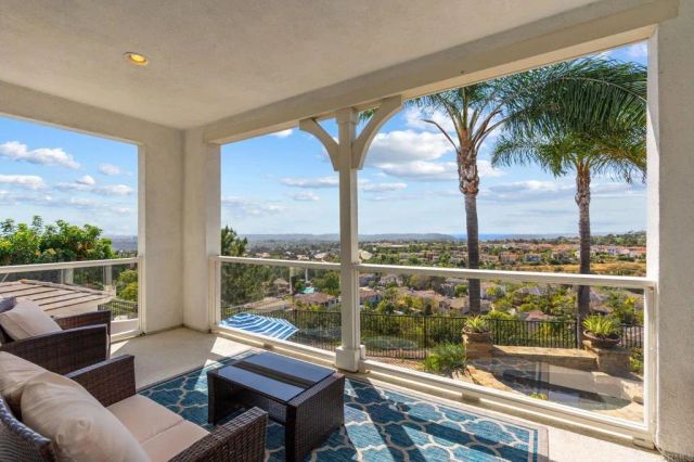 3588 Calle Palmito, Carlsbad, CA 92009