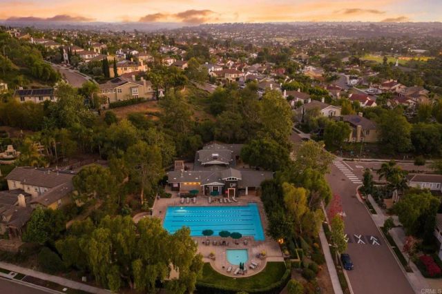 3588 Calle Palmito, Carlsbad, CA 92009