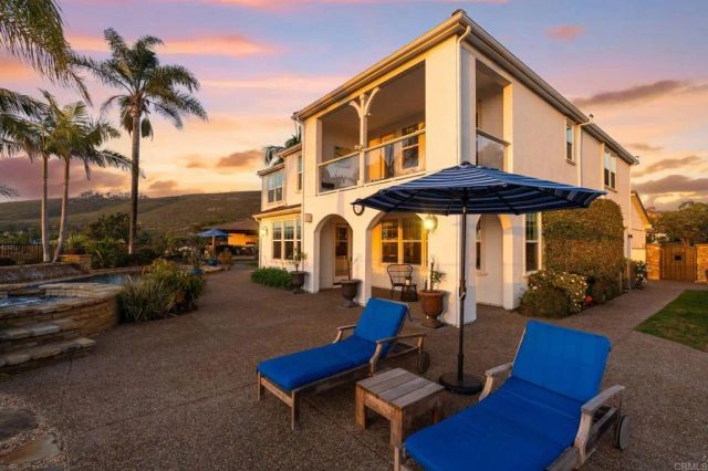 3588 Calle Palmito, Carlsbad, CA 92009