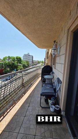 134 W End Avenue 4A, Brooklyn, NY 11235