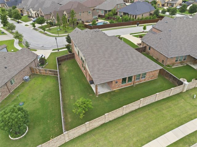 3209 Newsom Ridge Drive, Mansfield, TX 76063