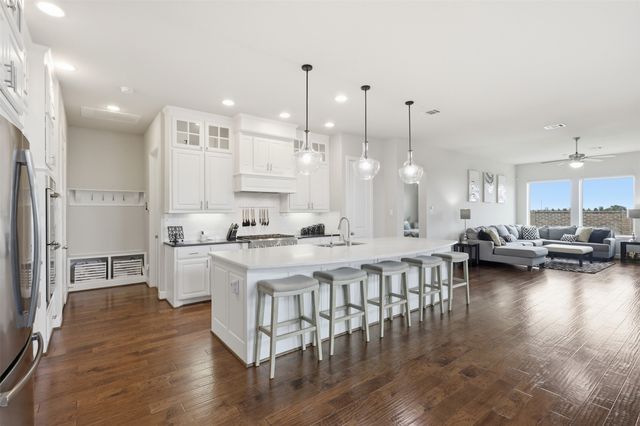 3209 Newsom Ridge Drive, Mansfield, TX 76063