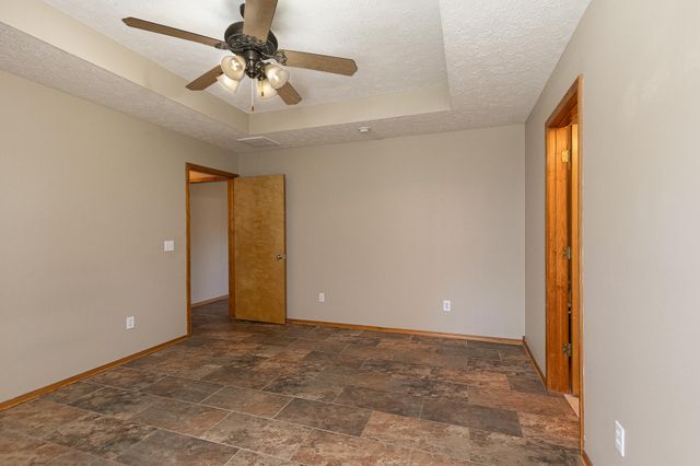 807 E Sandpiper Drive, Ozark, MO 65721