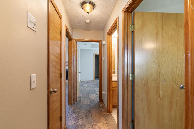 807 E Sandpiper Drive, Ozark, MO 65721