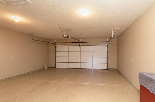 807 E Sandpiper Drive, Ozark, MO 65721