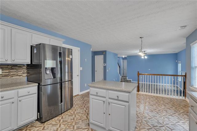 4563 Grove Lake Street, Loganville, GA 30052