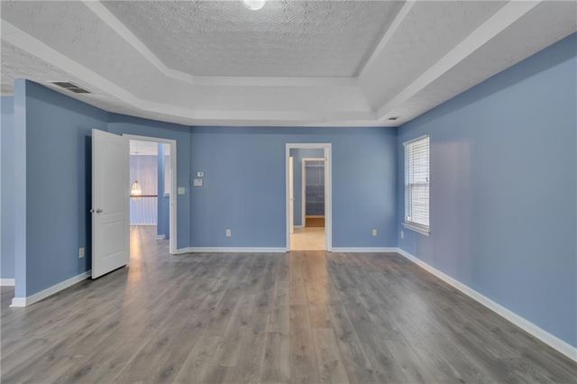 4563 Grove Lake Street, Loganville, GA 30052