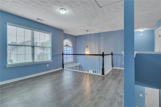 4563 Grove Lake Street, Loganville, GA 30052
