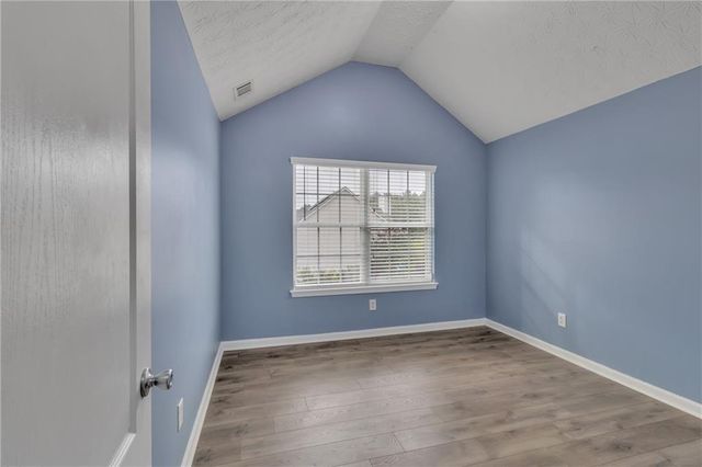 4563 Grove Lake Street, Loganville, GA 30052