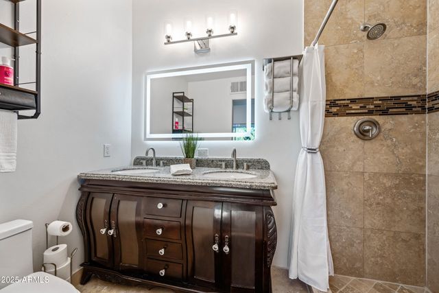 15220 N 27TH Street, Phoenix, AZ 85032