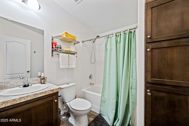 15220 N 27TH Street, Phoenix, AZ 85032