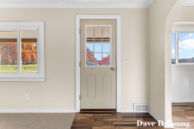 18890 W Howard City-Edmore, Howard City, MI 49329