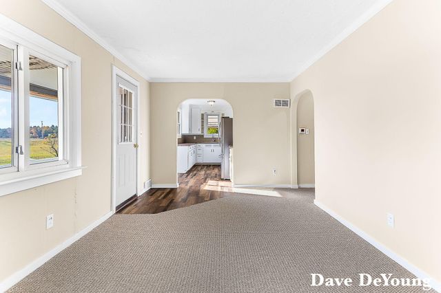 18890 W Howard City-Edmore, Howard City, MI 49329