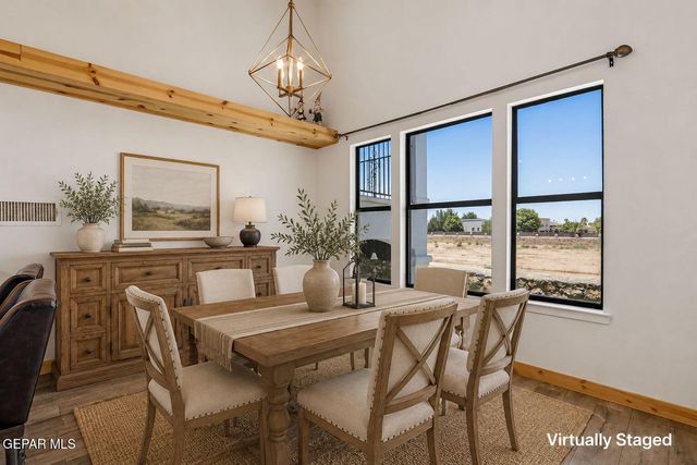 1035 LOS MOROS Drive, El Paso, TX 79932