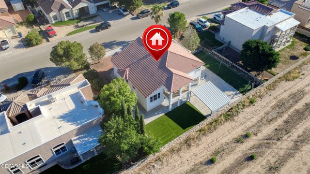 1035 LOS MOROS Drive, El Paso, TX 79932
