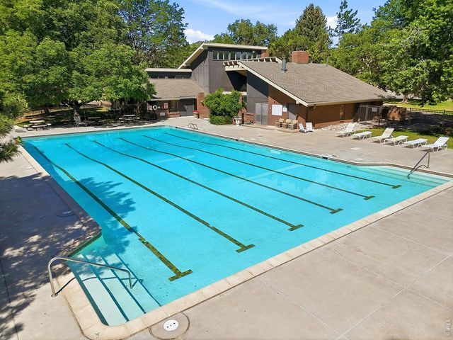 2800 Kalmia Ave C-113, Boulder, CO 80301
